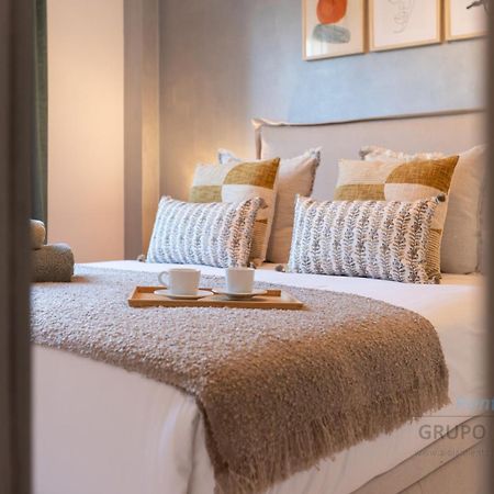 Apartment Loma Del Colegial Torremolinos Eksteriør billede