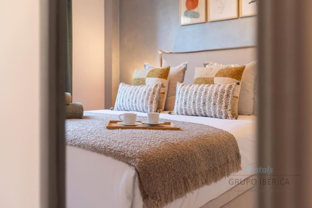 Apartment Loma Del Colegial Torremolinos Eksteriør billede