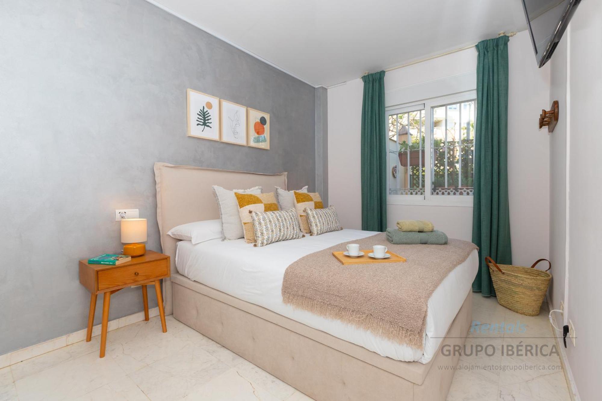Apartment Loma Del Colegial Torremolinos Eksteriør billede